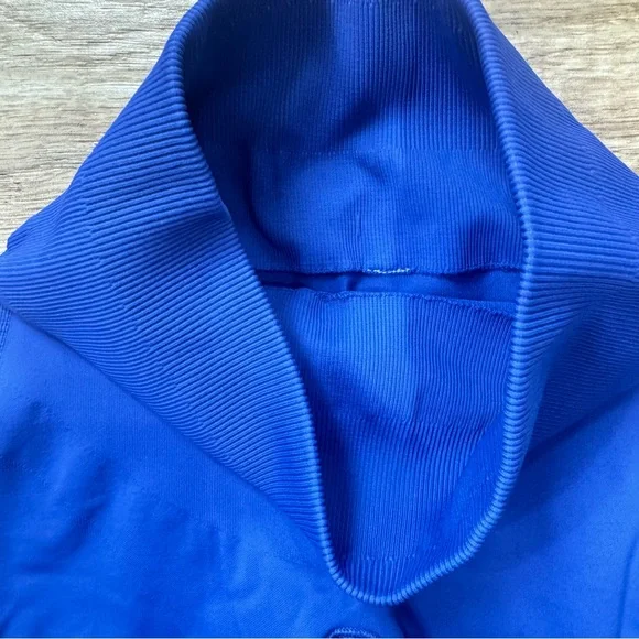 Lululemon Zone In Tight Size 4 Sapphire Blue Full length Leggings - Picture 13 of 16